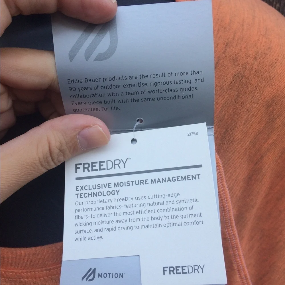 NWOT Eddie Bauer free dry tee - Picture 4 of 6